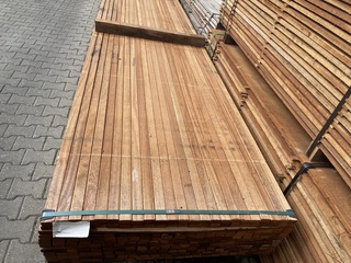 Ca. 276x Angelim Pedra Latten Geschaafd , 21x40mm, lengte 365cm